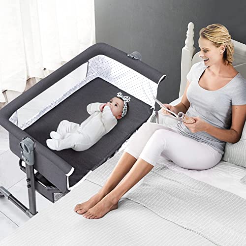 4 in 1 Bedside Bassinet With Wheels Height Adjustable Mosquito Net Large Storage Bag For Baby